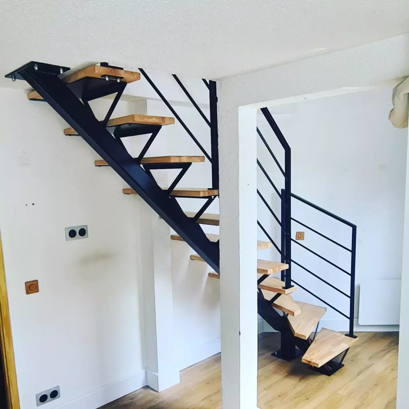escalier 1/4 tournant petit espace