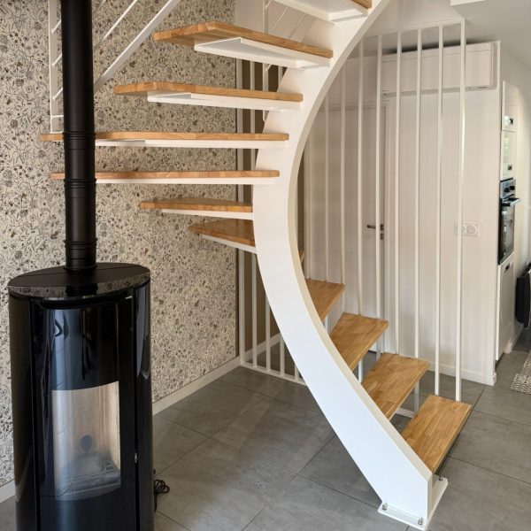 escalier métallique sur mesure à Pau - DcoMetal