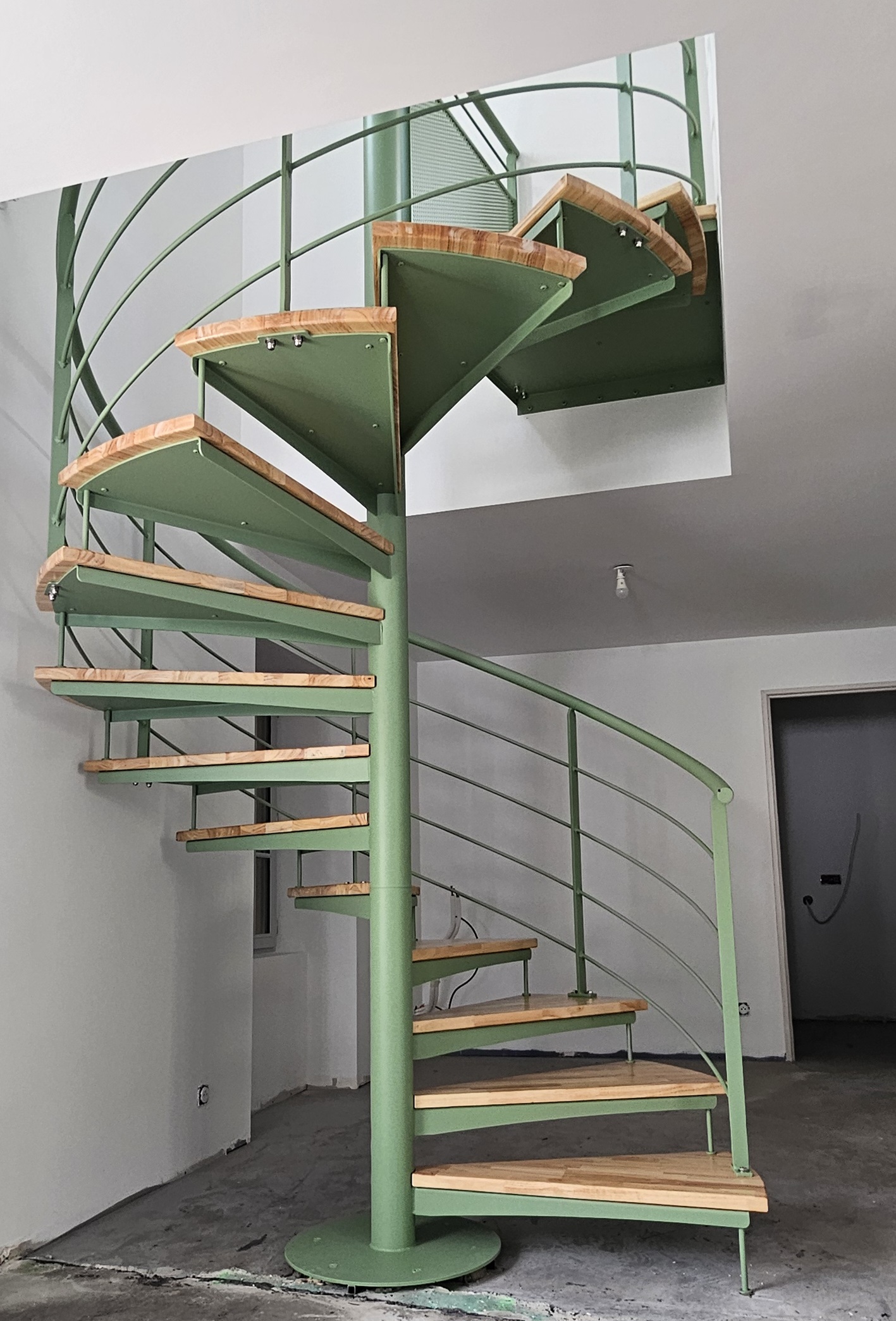 escalier helicoïdal pau